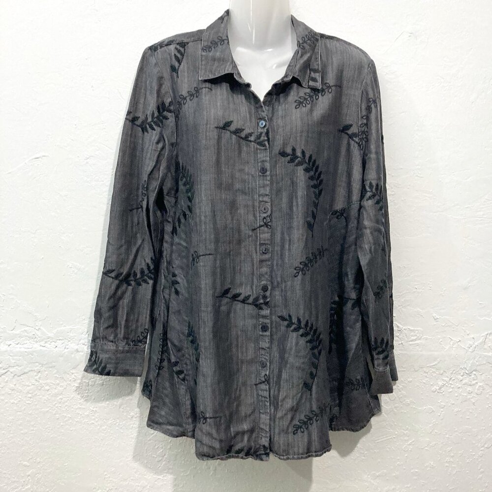 Soft Surroundings Chambray Tencel Button Up Long Sleeve Shirt Embroidered L